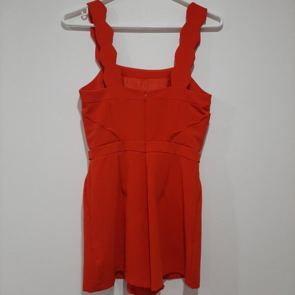 Adelyn Rae Lenora scalloped minimalist normcore date night romper - Picture 2 of 13